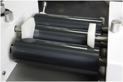 เครื่องบดลูกกลิ้ง