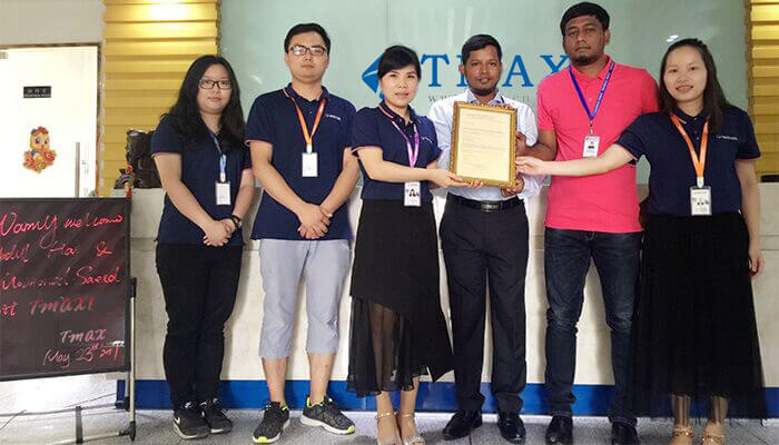 การเยี่ยมชมธุรกิจจากฝรั่งเศส